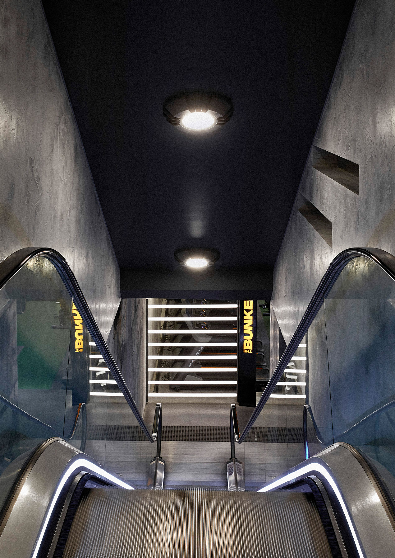 bunker-slider-mob-img-2